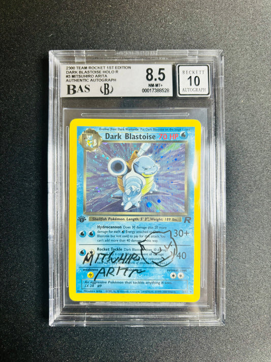 2000 TEAM ROCKET 1ST EDITION DARK BLASTOISE HOLO R #3 MITSUHIRO ARITA AUTHENTIC AUTOGRAPH BGS 8.5/10